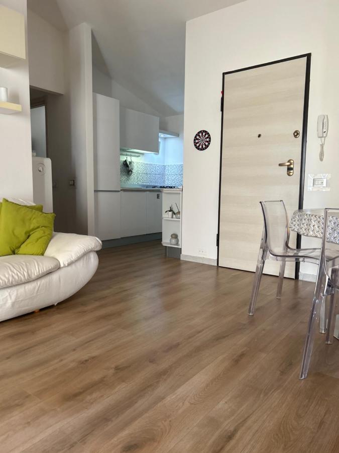 P. Home La Maddalena  Exteriör bild